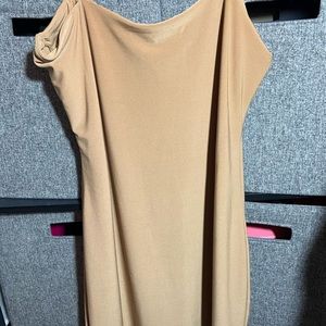 Nude body con dress